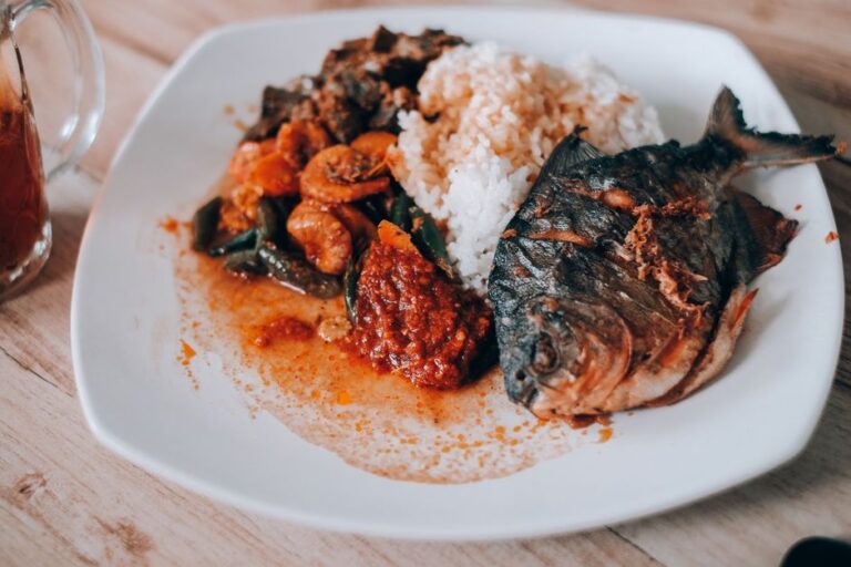 An Arabic seafood platter