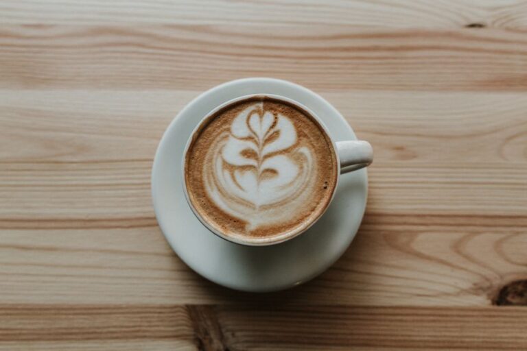 A flat white with latte art