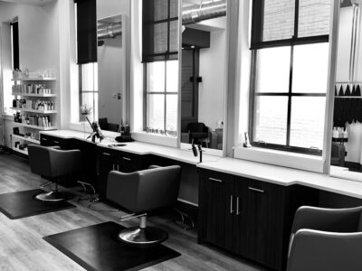Para Ella Hair & Nails Ladies Salon